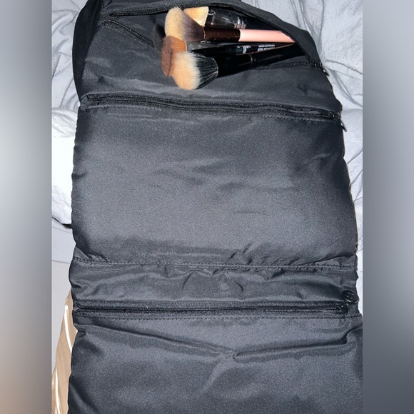 Fold up pouch 4 - Picture 5 of 6